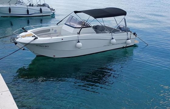 Motorboat AtlantiC 750 open