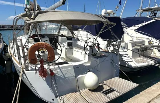 Sailboat Sun Odyssey 449 13m
