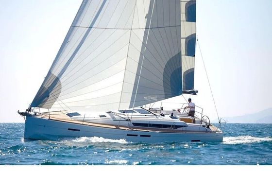 Sailboat Sun Odyssey 449 13m