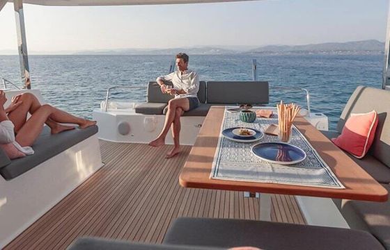 Catamaran Fountaine Pajot ISLA 40 12.26m