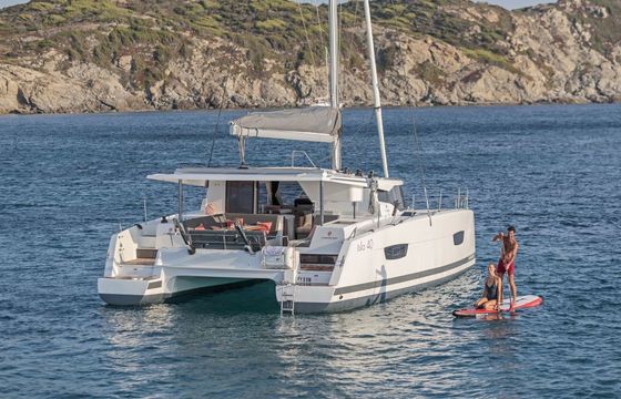 Catamaran Fountaine Pajot ISLA 40 12.26m