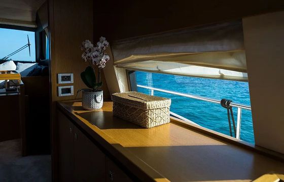 Motor yacht Ferretti 780 3320hp