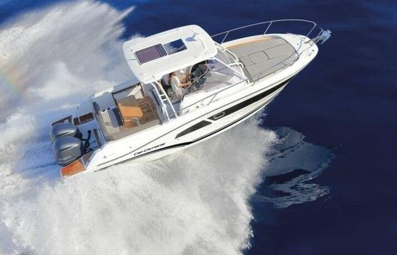 Motorboat Jeanneau CAP CAMARAT 9.0 WA 500hp