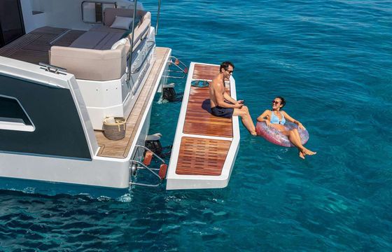Catamaran Fountaine Pajot MY4S 11.03m