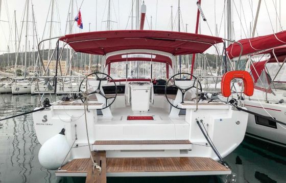 Sailboat Bénéteau Oceanis 46.1 14m