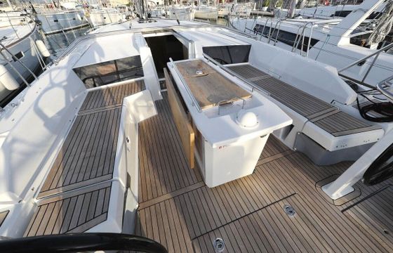 Sailboat Bénéteau Oceanis 46.1 14m