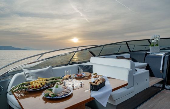 Motor yacht Riva 56 Rivale 2400hp