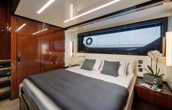 Motor yacht Riva 56 Rivale 2400hp