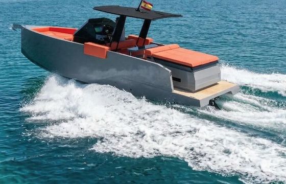 Motorboat De Antonio Yachts D28 400hp