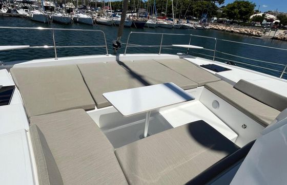 Catamaran Bali 4.2* 12m