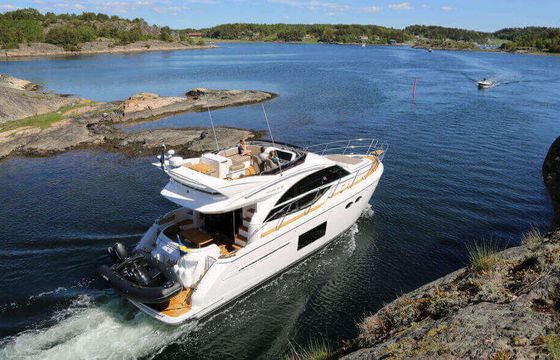 Motor yacht Princess Yachts Princess 49 Fly 1100hp