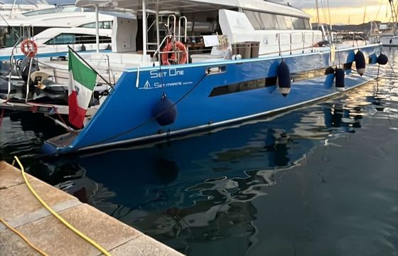 Catamaran set marine set one 20m