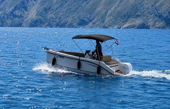 Motorboat NEW!! SilverYacht Silver 555 140hp