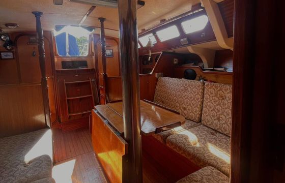 Sailboat Jeanneau SUN SHINE 38 11m