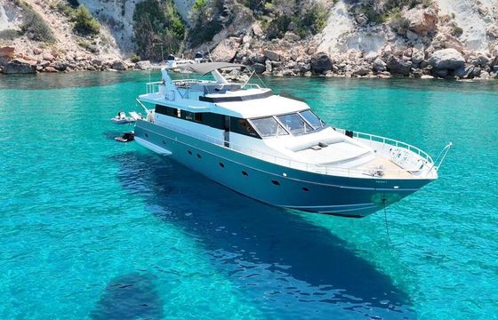 Motor yacht Canados 88 2200hp