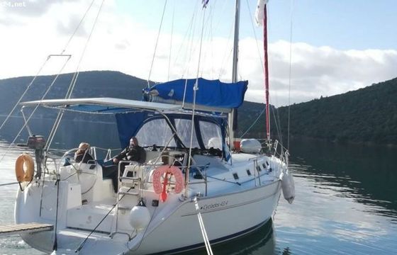 Sailboat Beneteau Cyclades 43.4 13.25m
