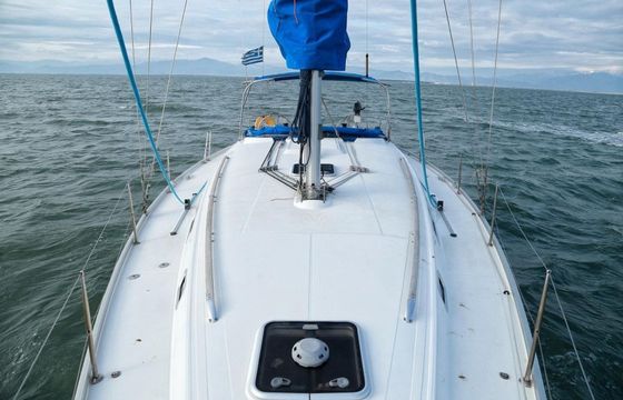 Sailboat Beneteau Cyclades 43.4 13.25m