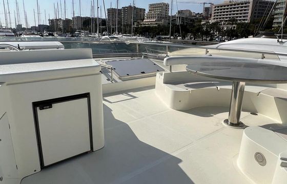 Motor yacht Ferretti 68 2300hp
