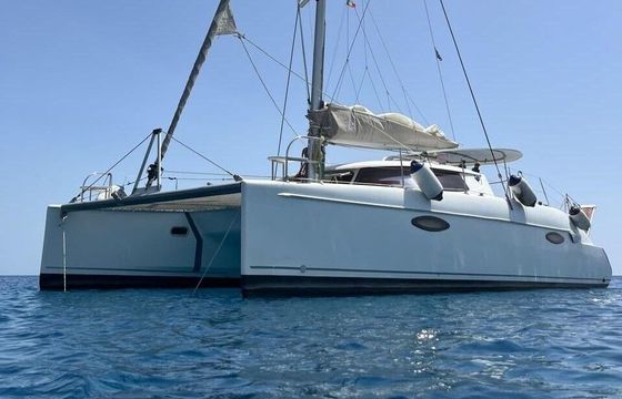 Catamaran Fountaine Pajot Lavezzi 40 12m