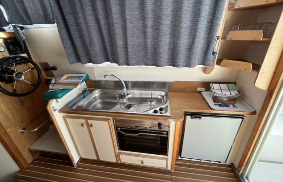Houseboat New Con Fly TWINS 40hp