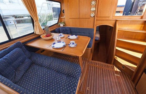 Motorboat Gruno 35 K Classic 100hp
