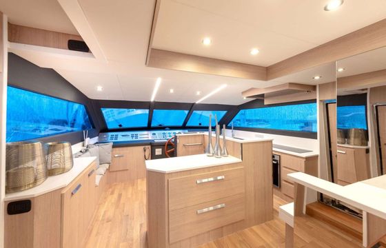 Motor yacht San Lorenzo 22M 216hp
