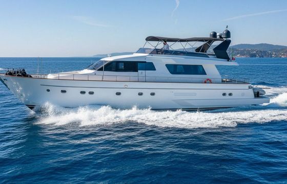 Motor yacht San Lorenzo 22M 216hp