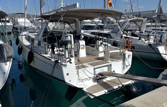 Sailboat Bénéteau Oceanis 38.1 - 2 cab. 11m