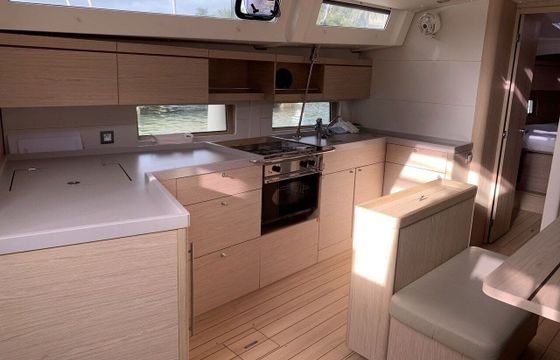 Sailboat Beneteau Oceanis 46.1 13.65m