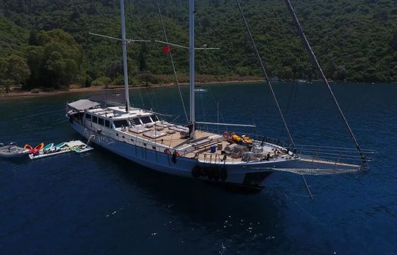 Gulet Custom Made white 38m
