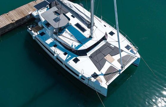 Catamaran Fountaine Pajot Fountaine Pajot New 41 Quatuor 4 11m