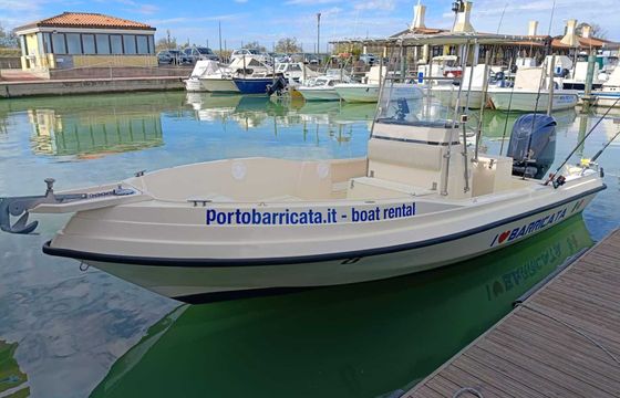 Motorboat Polyform Triakis 21 Open T top 175hp