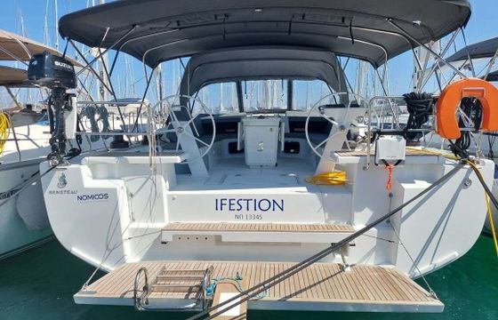 Sailboat Beneteau Oceanis 51.1 15m