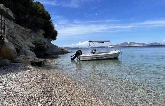 Boat without licence  Poseidon 470 30hp