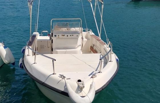 Motorboat Saver 540 40hp