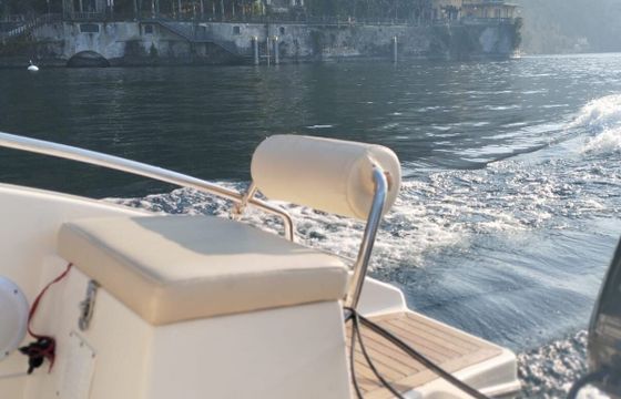 Boat without licence  Resin glass lissone Shark 40hp