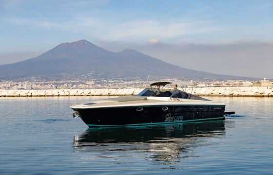 Motorboat Itama 38 900hp