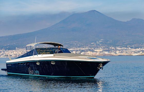 Motorboat Itama 38 900hp