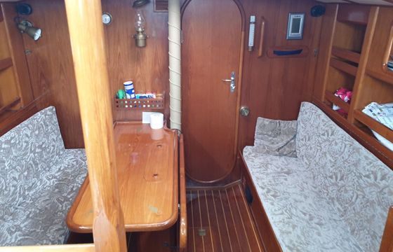 Sailboat Van Roamdonck Ann-35 10.88m