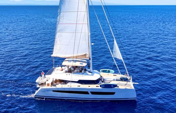 Catamaran Fountaine Pajot Alegria 67 20.36m