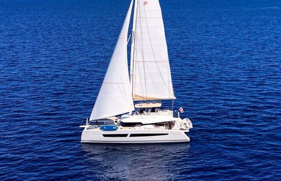 Catamaran Fountaine Pajot Alegria 67 20.36m