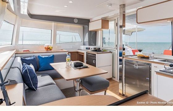 Catamaran Excess 12 11m