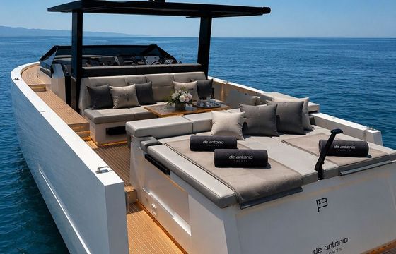 Motorboat De antonio D34 600hp