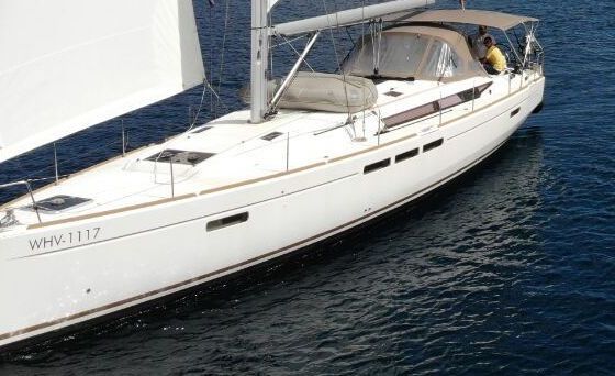 Sailboat Sun Odyssey 519 15.75m