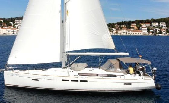 Sailboat Sun Odyssey 519 15.75m
