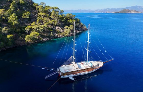 Sailing yacht QUEEN ATLANTIS KETCH 36m