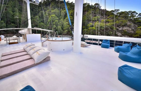 Sailing yacht QUEEN ATLANTIS KETCH 36m