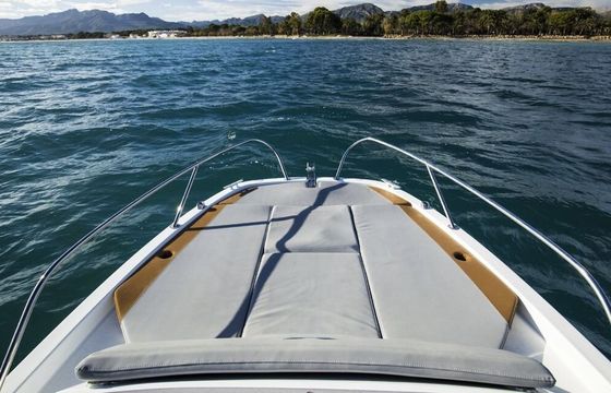 Motorboat Beneteau FLYER 6 SUNDECK OB 140hp