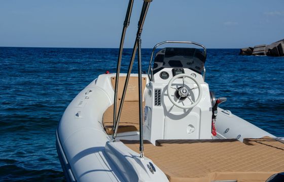 Boat without licence Gem Gommone 6.50 m senza patente 40hp