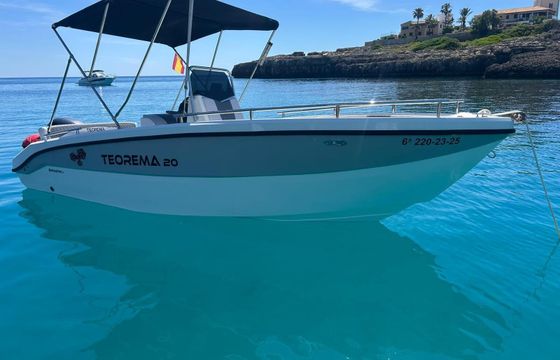 Motorboat Teorema Open 20 apta licencia navegación 115hp